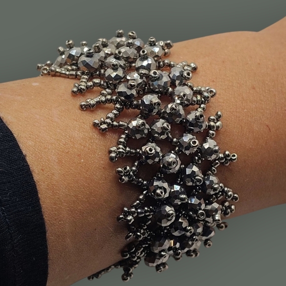 Handmade Hematite Gemstone/Glass Seed Bead Woven Stretch Bracelet Boho - Picture 7 of 10